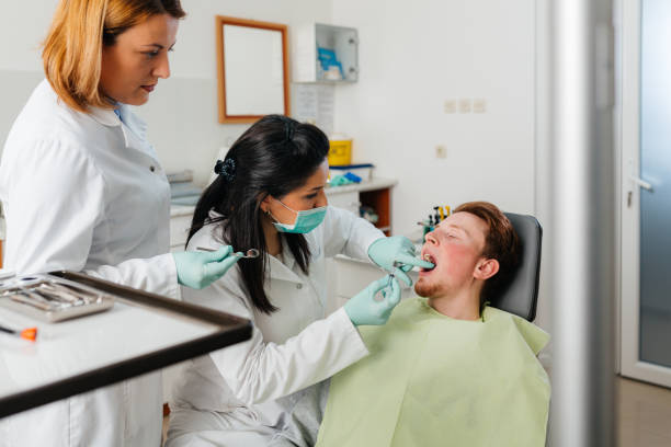 Best Emergency Dental Care for Broken or Chipped Teeth in Venersborg, WA